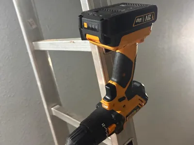 drill driver holder for modular ladder support 