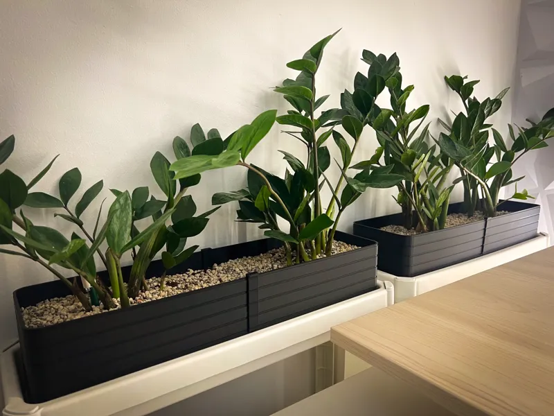 Full size flower box for Ikea Vesken