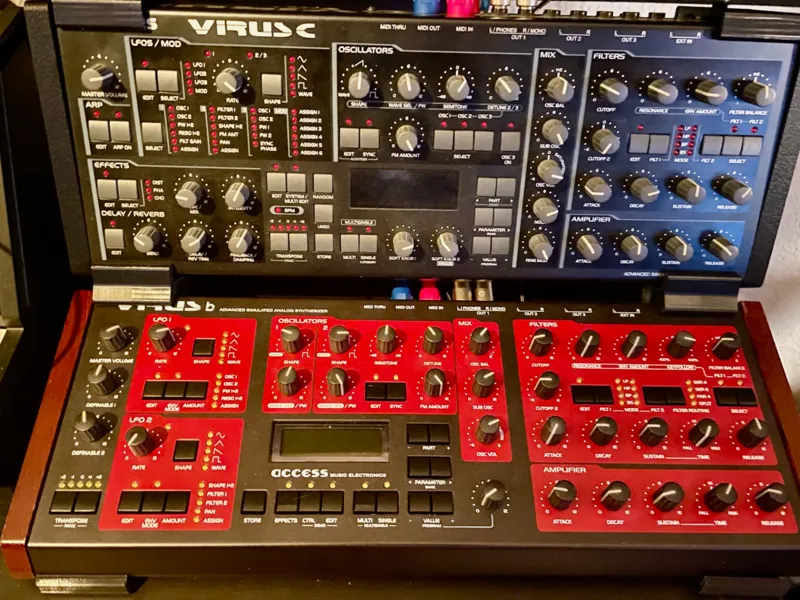 ACCESS VIRUS DOUBLE STAND
