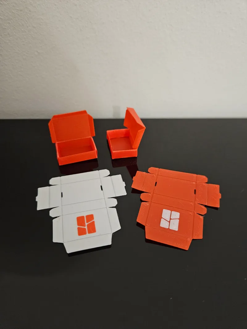 Mini foldable box card