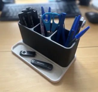 MACI - Pen holder (3)