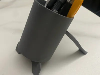 Pen holder stand