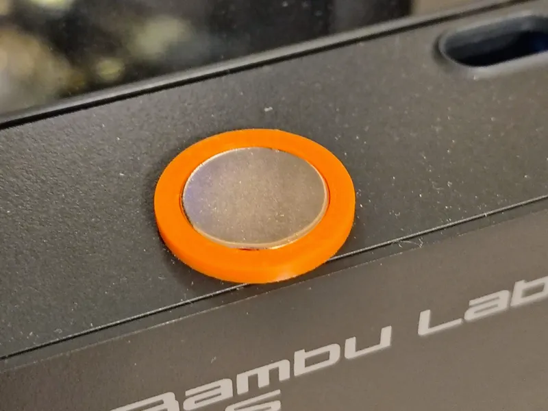 Parametric Magnet Holder