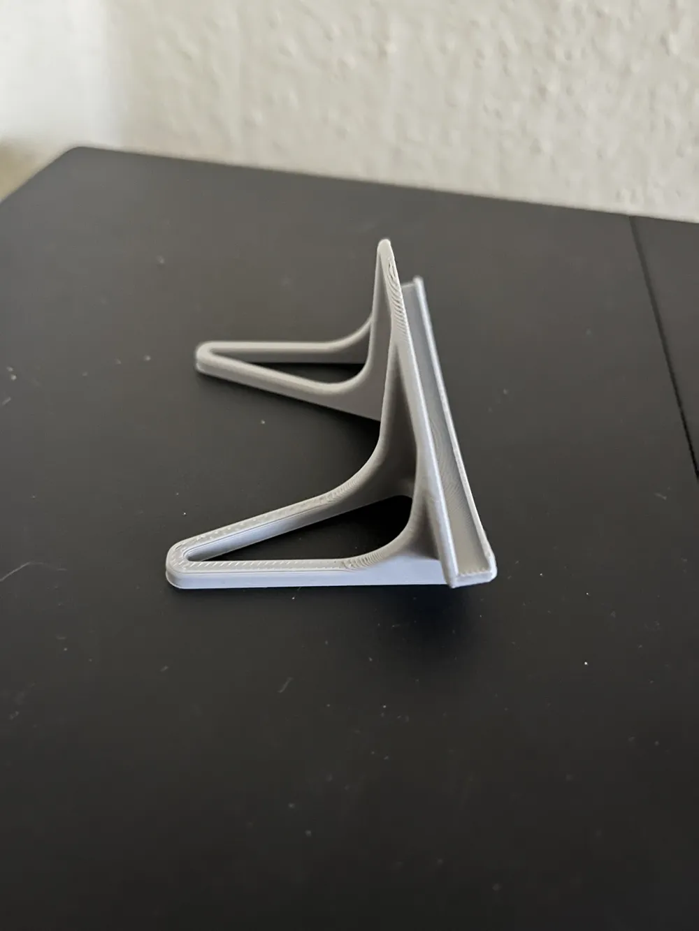Sign Stand Stl File Stand for round signs - Free 3D Print Model - MakerWorld