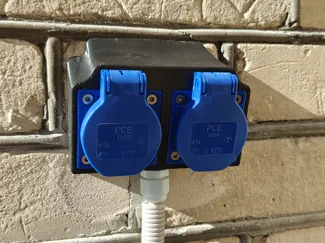 Case for two outdoor sockets PCE 1050