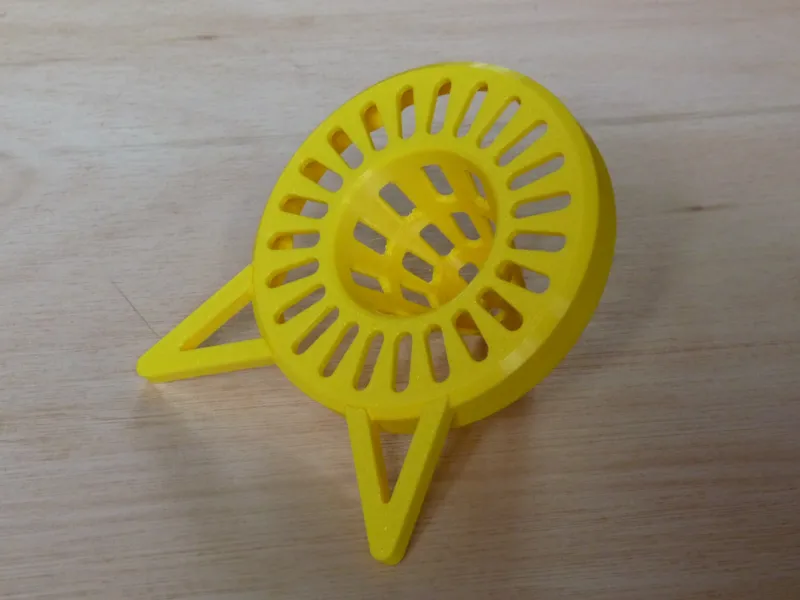 Selective Hornet Trap - with legs 