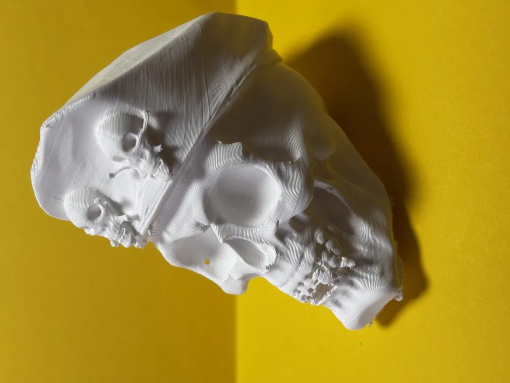 Halloween skull decoration - Free 3D Print Model - MakerWorld