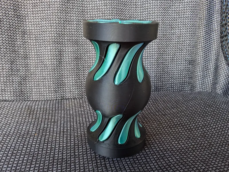 Spiral Fidget Rounded Column