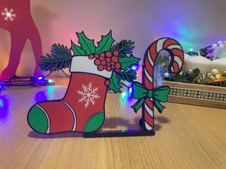 Christmas Decor (doorframe)