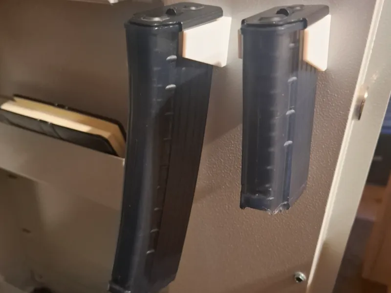 Magazine holder for rifle (magnesium 20x10x5)
