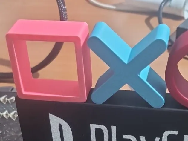 letterE PLAY STATION BASE