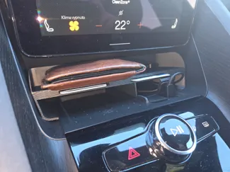 Polestar 2 - center shelf + RFID cards  holder