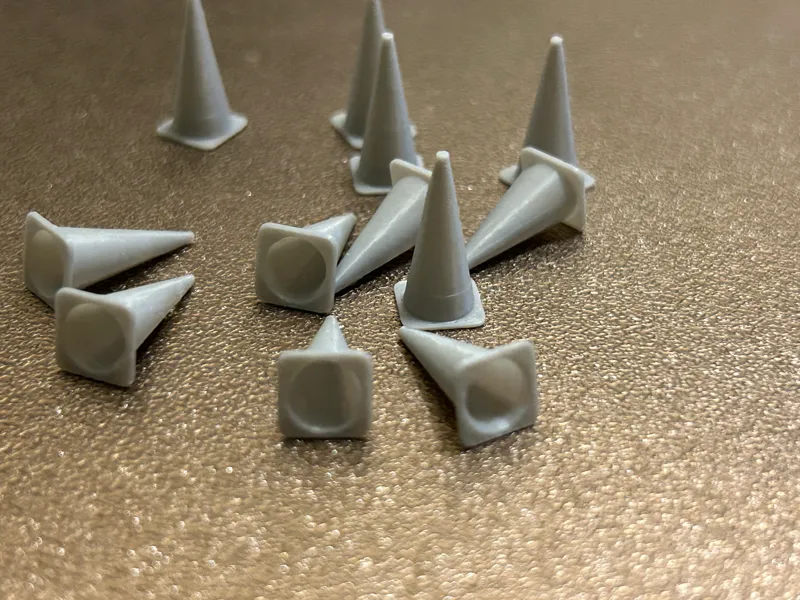 O Scale Traffic Cone
