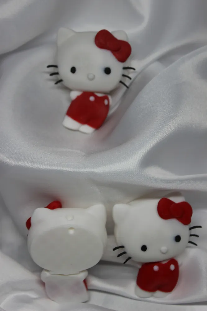 Hello Kitty Flexi and Rigid Keychain (Multicolor) - Free 3D Print Model ...