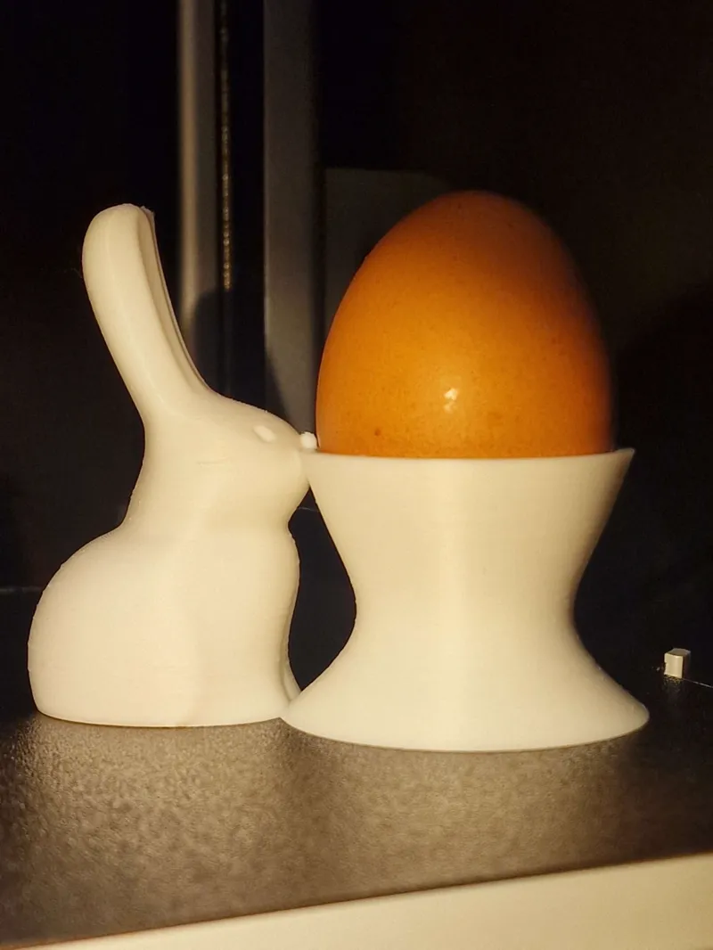 Easter Bunny-Eggholder