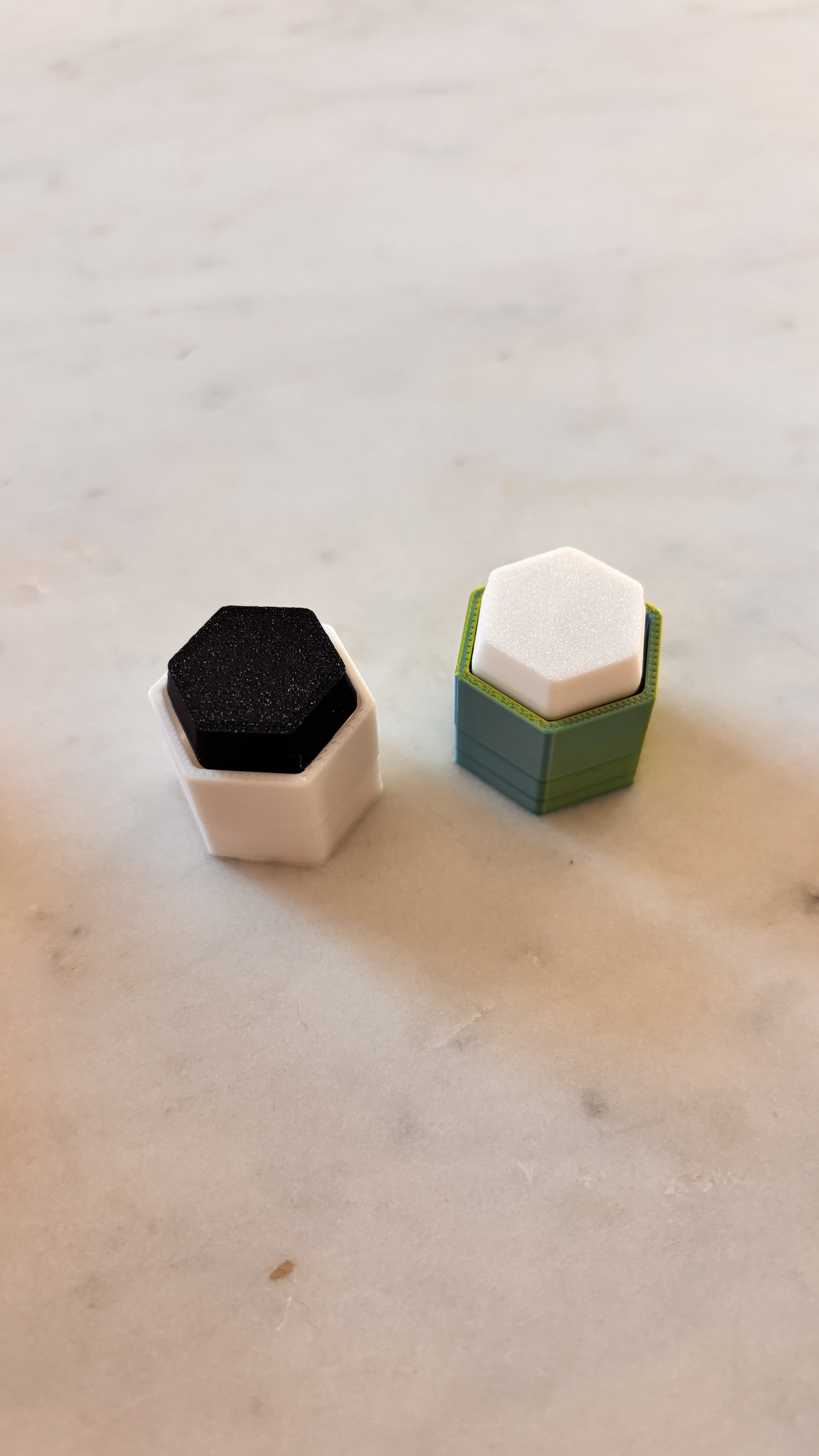 Miniatura 5 do modelo 3D Hexagon Clicker