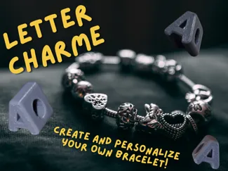 Letter-shaped A charm - Ciondolo Lettera A