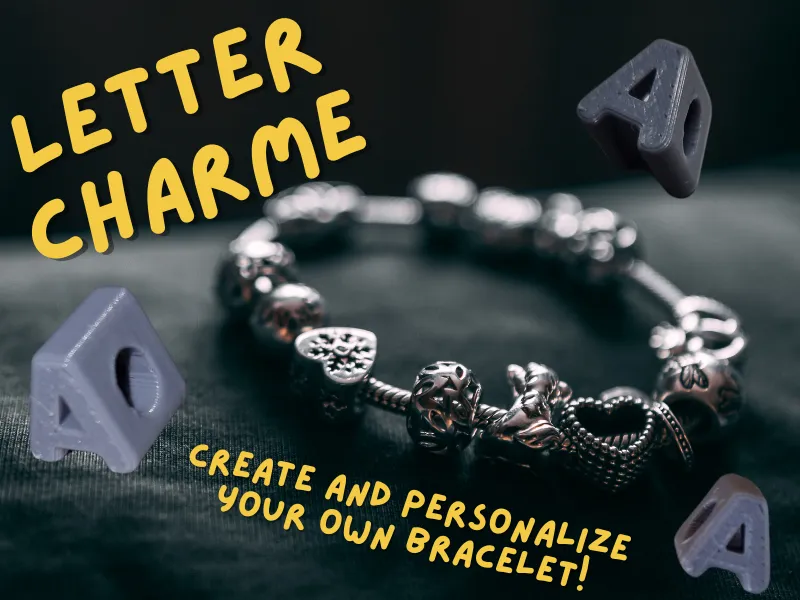 Letter-shaped A charm - Ciondolo Lettera A