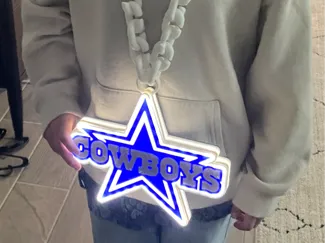 Cowboys light chain
