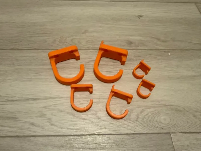 Simple cable hooks / underdesk hook