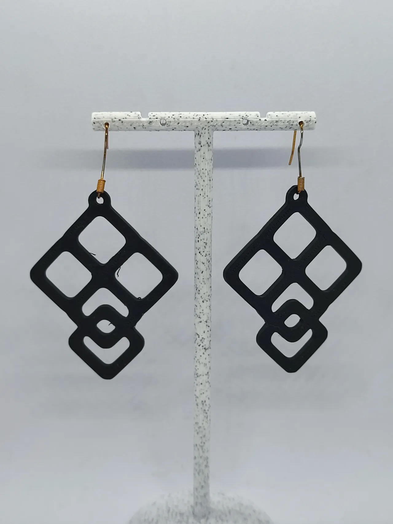 Aretes Nudo Diamante view 3