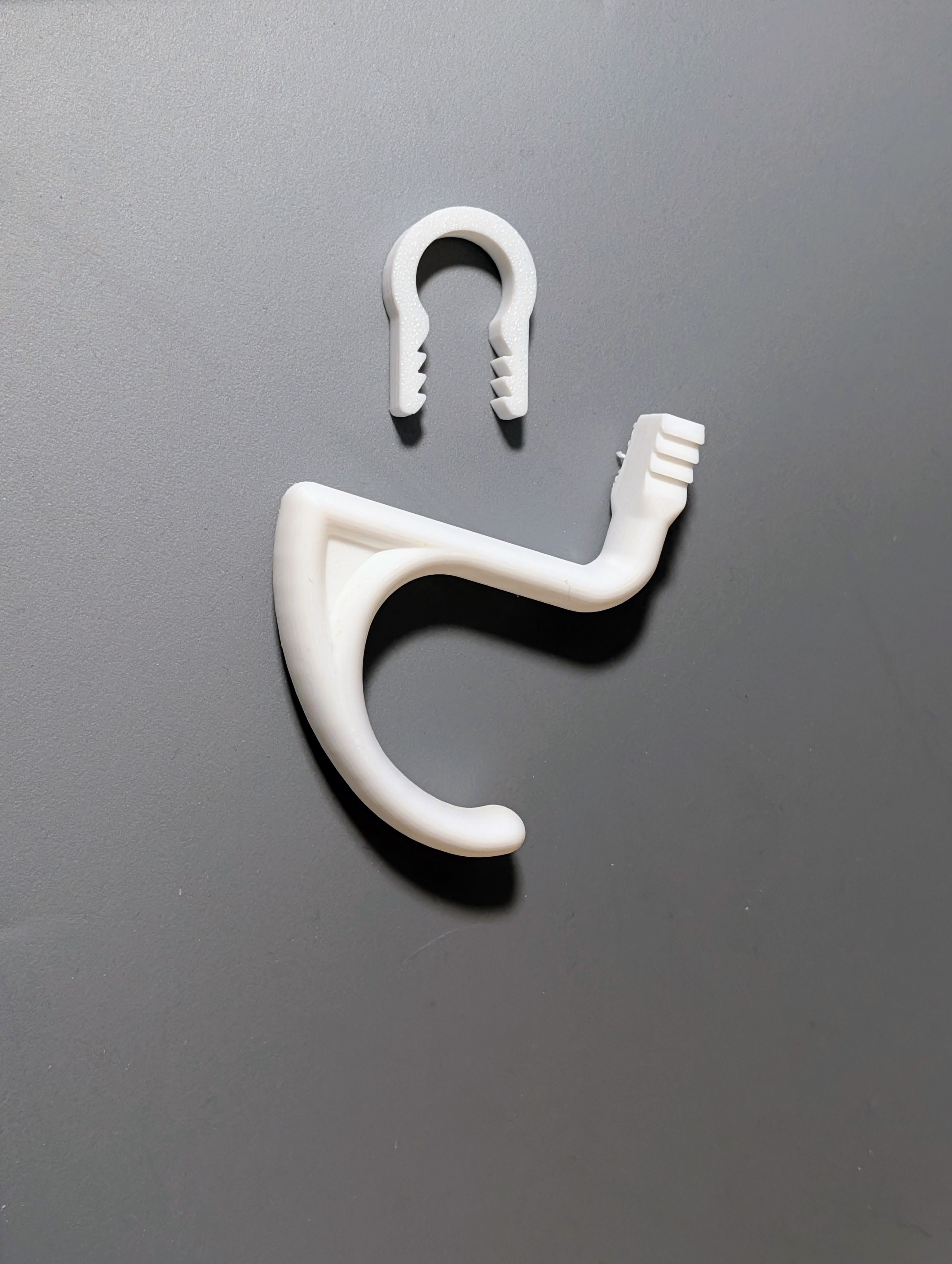 Miniatura 2 do modelo 3D Headrest Hook