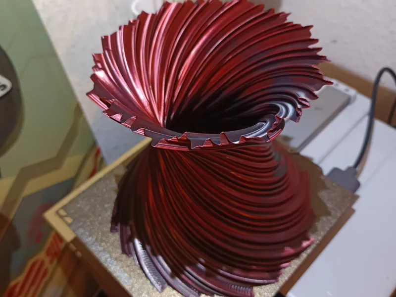 Devil´s dry vase