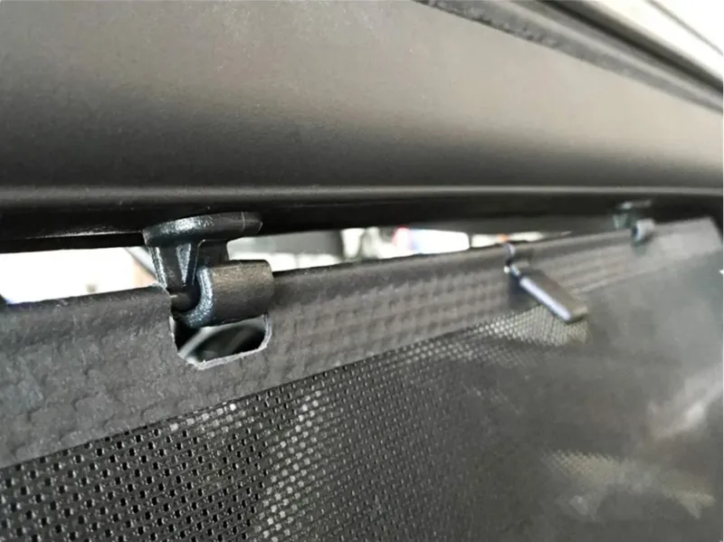 '05-'10 Honda Odyssey Sun Shade Clip