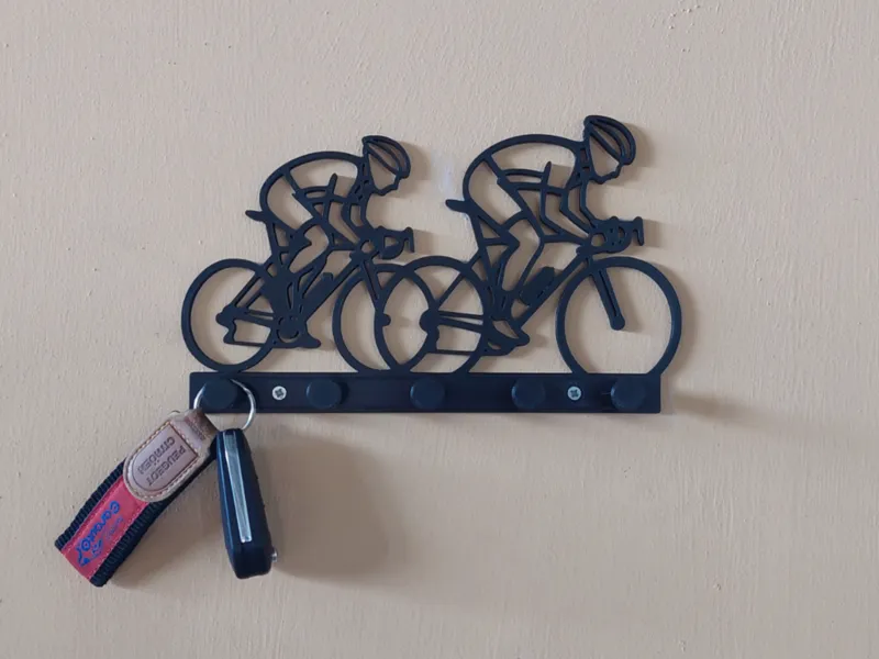 Cyclists key hooks