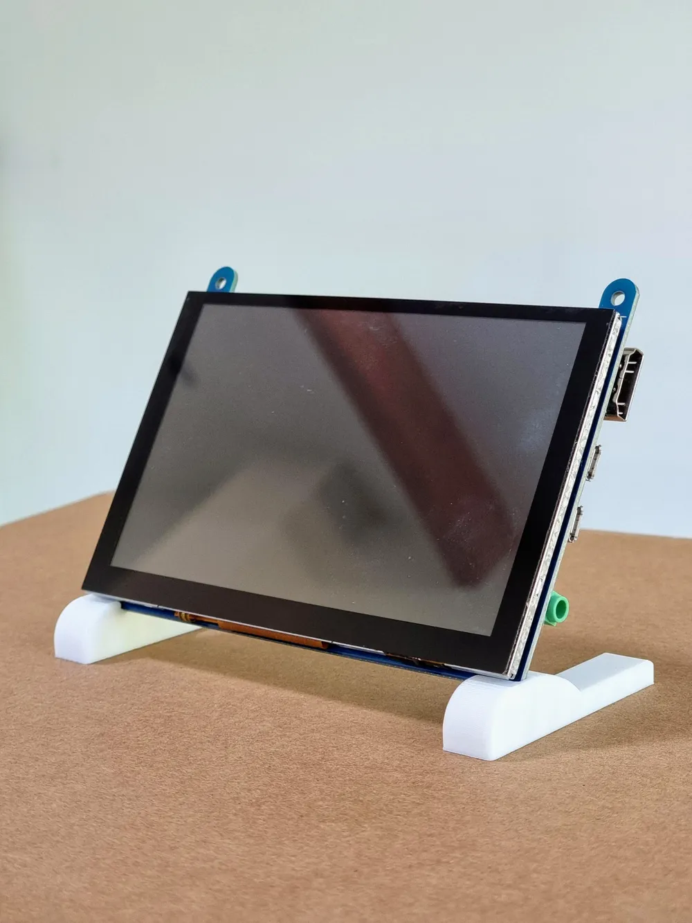 Elecrow 5 & 7 Inch Display - Stand Feet - Free 3D Print Model - MakerWorld