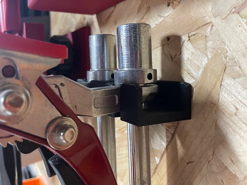 Dog hole clamp holder