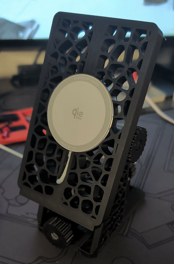 Miniatura 5 do modelo 3D Adjustable phone stand