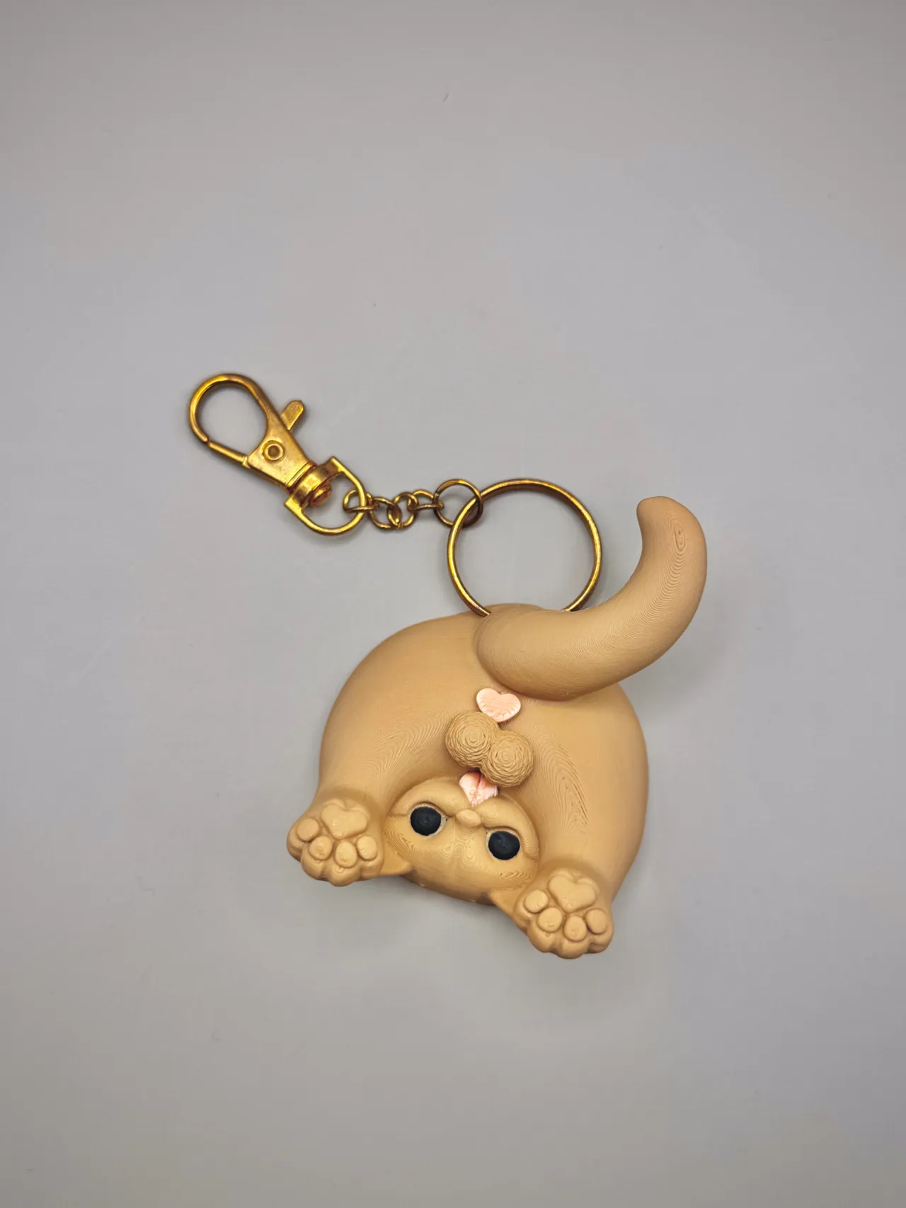 Crazy Self cleaning Cat keychain view 2