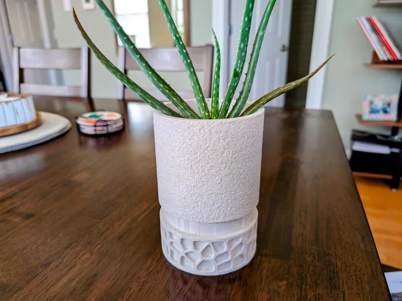 Modern Voroni Round Planter