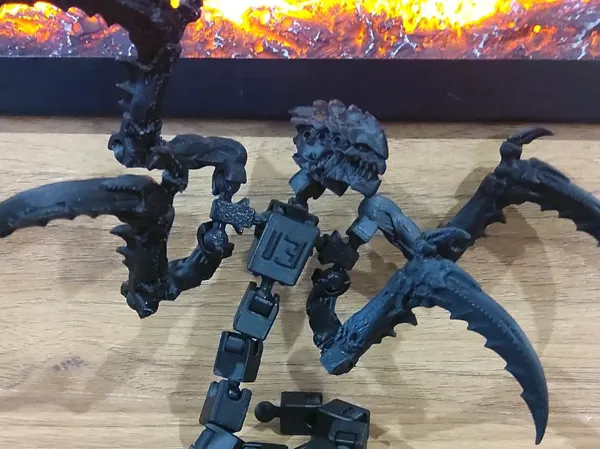 https://makerworld.bblmw.com/makerworld/model/USa9519fc4a725a3/design/7bdf234e40178206.jpeg