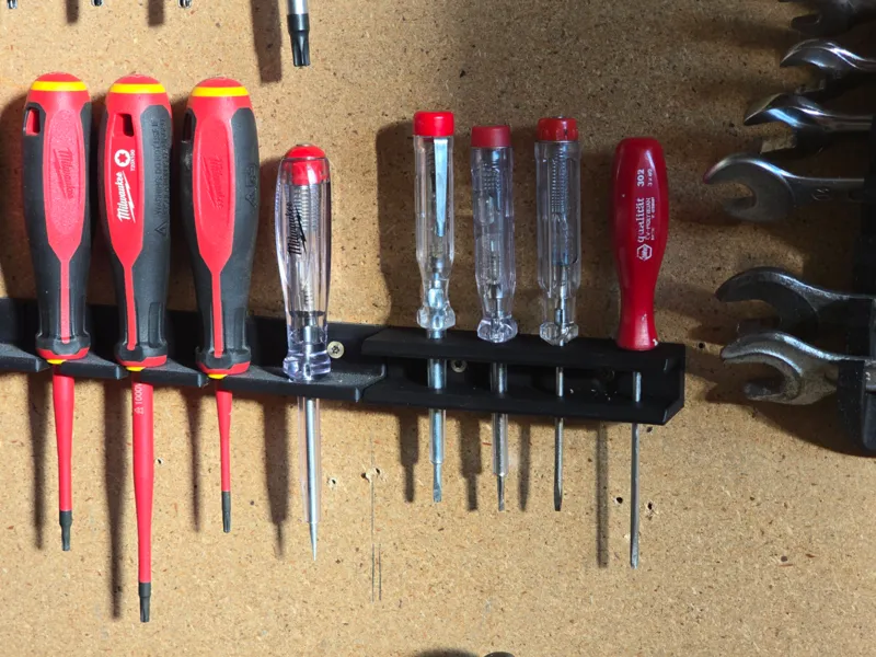 Screwdriver holder / Phasenprüfer Halterung