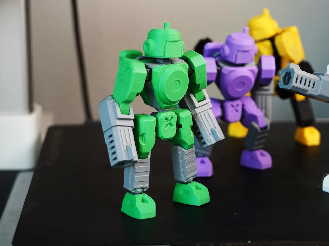 Ion Blaster Mecha - Model Kit view 2