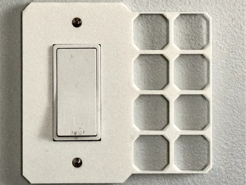openGrid Outlet Cover