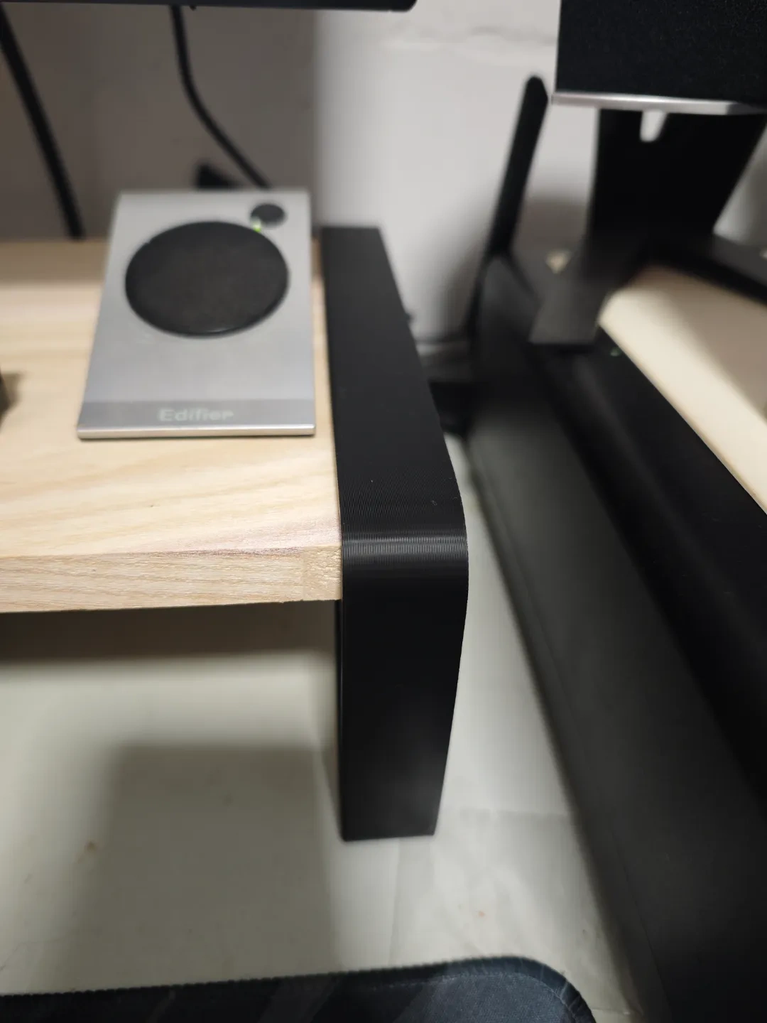 Miniatura 2 do modelo 3D 电脑显示器增高架