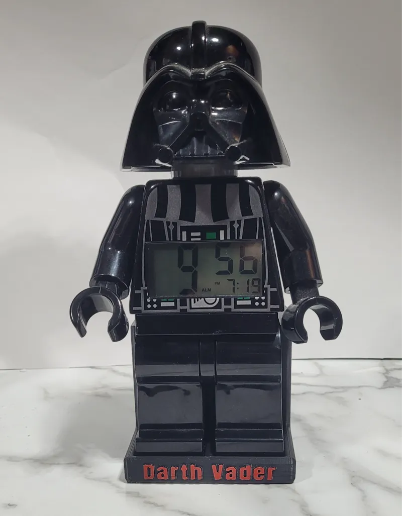 Darth Vader brick clock wall mount