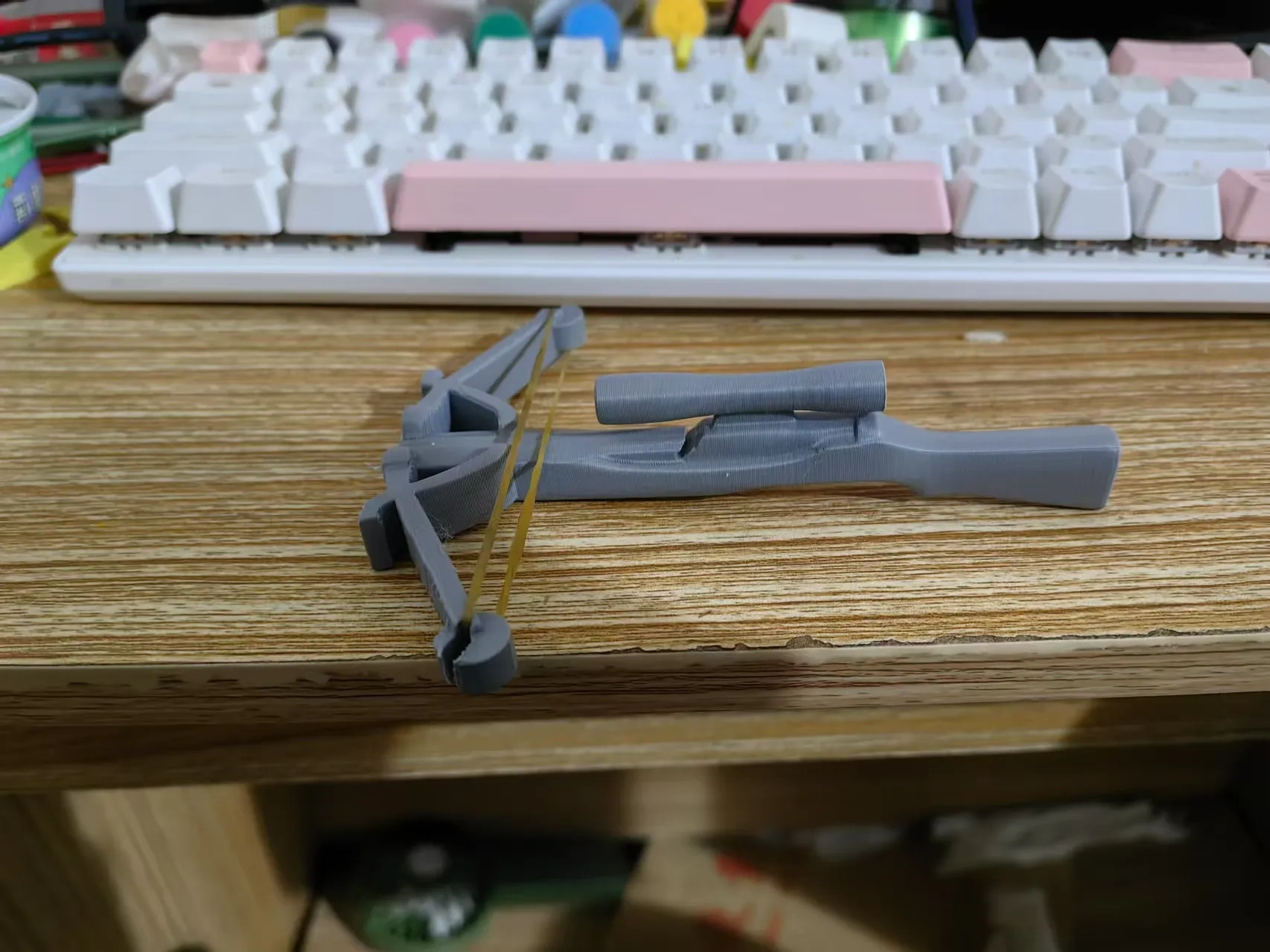 Miniatura 1 do modelo 3D 弓弩棉签发射枪，弓箭弩箭狙击枪，带瞄准镜