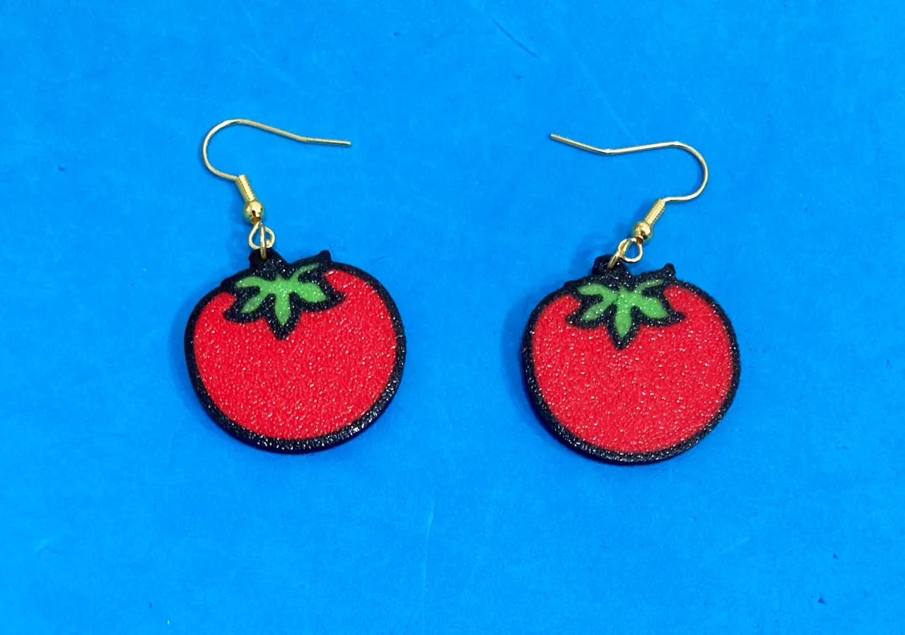 Tomato earrings view 3