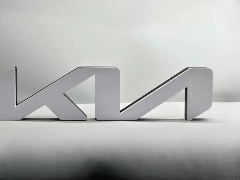 KIA Logo Lightbox