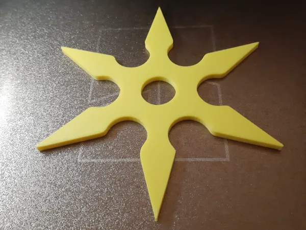Étoile de ninja décorative