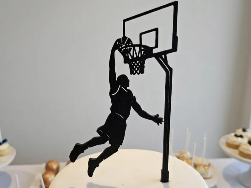 Slam Dunk Basketball Cake Decoration