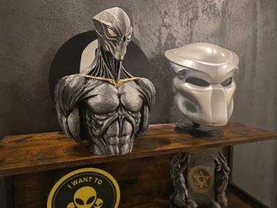 ZYNTHAR – Sci-Fi Alien Bust (16/31 cm) 