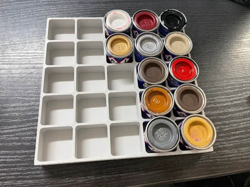 Box für Revell-Farben