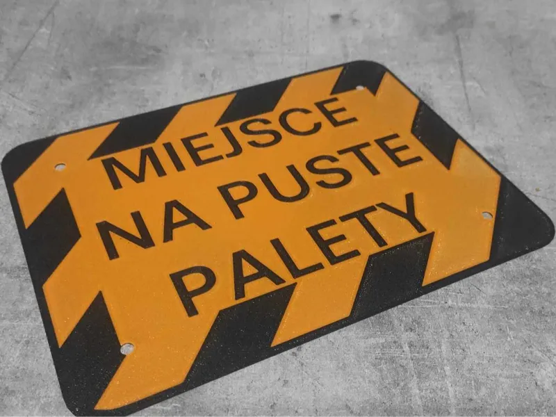 Projekt tabliczki 3D: Miejsce na puste palety