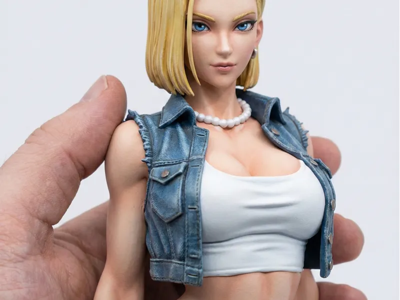 Android (C18) – Hochdetaillierte 200mm Anime-Figur