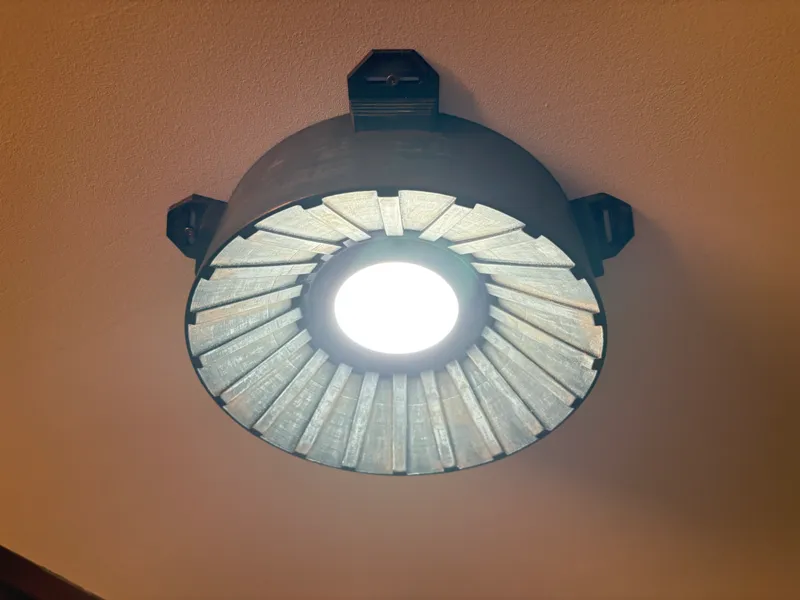 Galaxys Edge Deckenlampe / Star Wars inspiriert